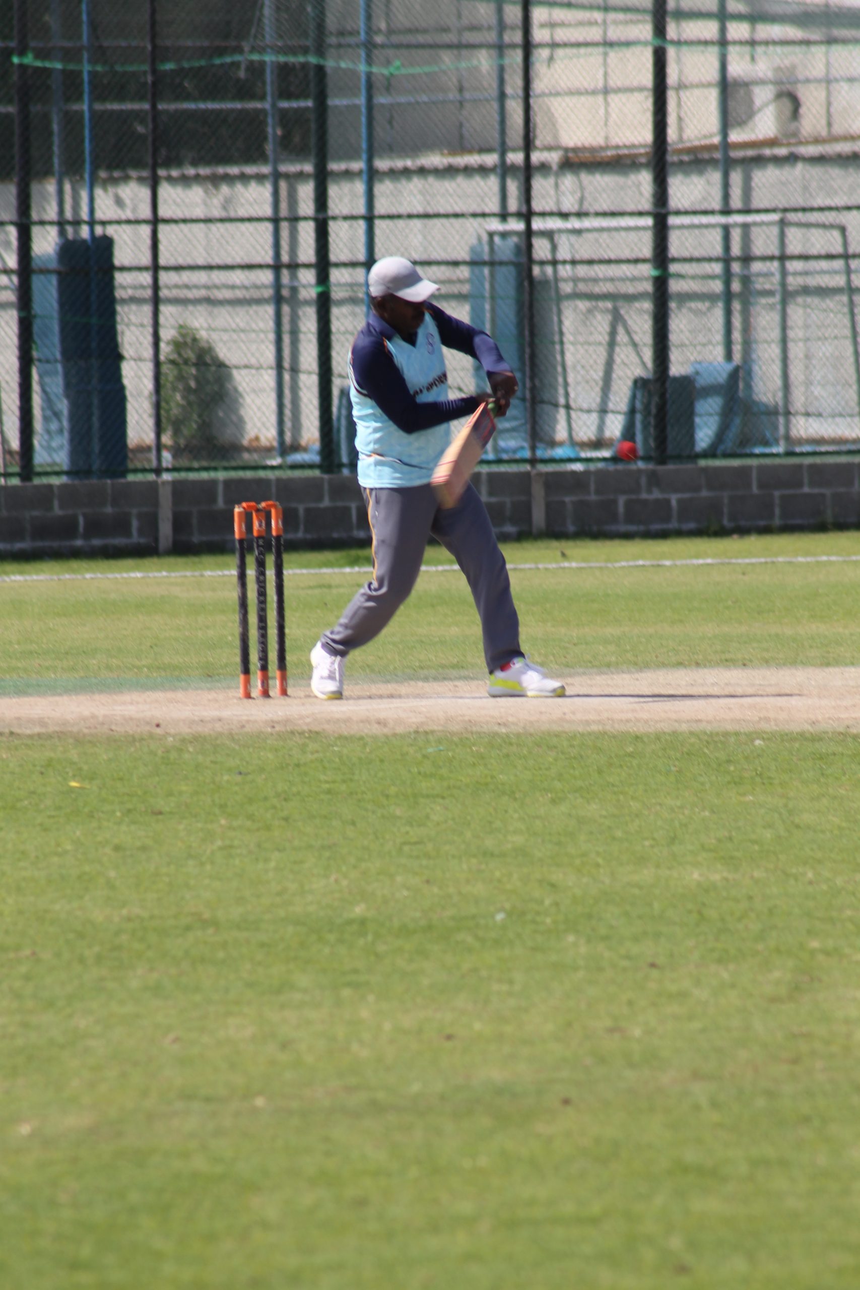 indoor cricket